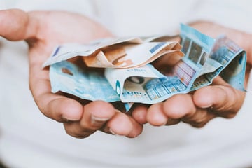 Beamte in Sachsen-Anhalt müssen vorerst auf 1000-Euro-Prämie verzichten