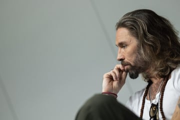 Gil Ofarim plötzlich wieder Thema: RTL gesteht öffentlich Fehler um dessen Lügen ein
