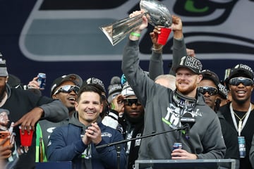 Seattle Seahawks get a hero's welcome at Super Bowl LX victory parade