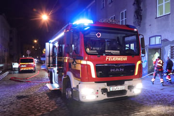 Dresden: Feuer in Dresdner Asylunterkunft: Sofa-Brand im Aufenthaltsraum