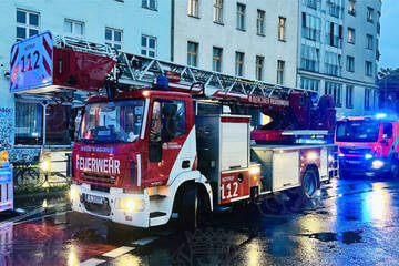 Berlin: Brand in Kreuzberg: Atelier in Flammen