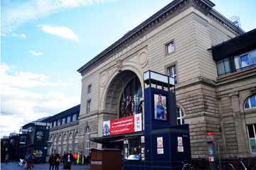 Taube legt Hauptbahnhof Mannheim lahm