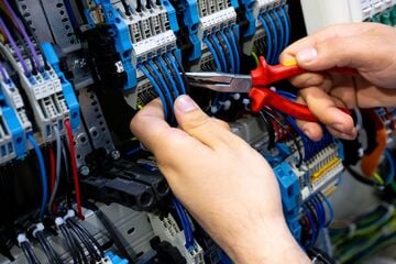 Sabotage an Verteilerkasten sorgt für Stromausfall