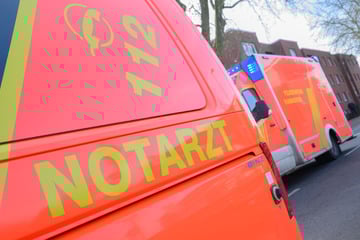 Kreuzungscrash in Wittenberg: Acht Verletzte, darunter drei Kinder