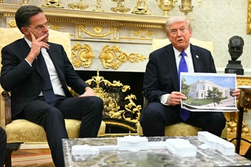 Trump administration claims halting ballroom construction poses "grave national-security harms"