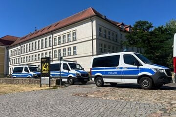 Polizeieinsatz im Landtag: Ermittler durchsuchen Büros von CDU, SPD und AfD