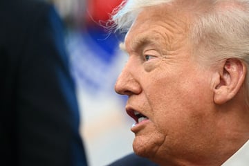 Trump administration to shed hundreds of thousands of government workers in 2025, forecasts reveal