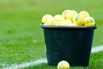 Podcaster nennt Tennisball-Proteste im Fußball trotz Erfolgs "absurd"