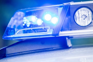 Zeugen nach Raubüberfall gesucht: Teenies greifen Zwölfjährigen mit Pfefferspray an
