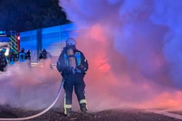 Unfall A1: Schlimmer Unfall auf der A1: Mehrere Personen verletzt