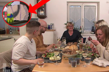 Süße Anekdote bei "Das perfekte Dinner": Darum hat Dresdnerin ein Stück von Bushaltestelle zu Hause