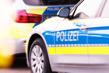 Großeinsatz der Polizei in Erfurt: Zwei Frauen verletzt, Mann (23) im Fokus