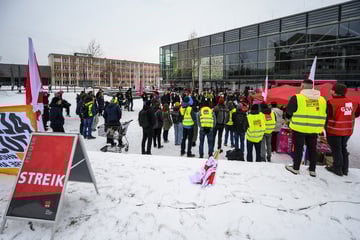Chemnitz: Chemnitzer Uni-Mitarbeiter streiken für mehr Geld
