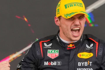 Erster Sieg seit Juni! Verstappen-Triumph im Regen-Chaos: "In einer eigenen Welt"