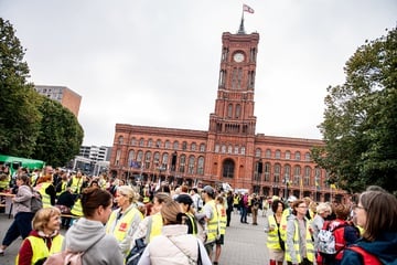 Berlin: Erneuter Warnstreik in Berliner Kitas - Mehr als 2000 Menschen bei Kundgebung