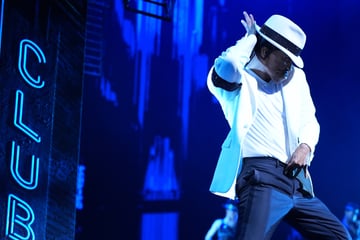 Hamburg: "MJ - Das Michael Jackson Musical" feiert Premiere: Ist der King of Pop wirklich zurück?