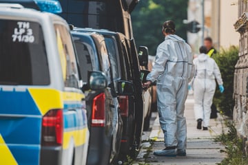 Schock-Fund in Thüringen: Junge Frau liegt tot in Wohnung, Polizei geht von Verbrechen aus
