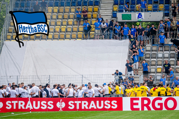 Prügel-Ende nach Pokalsieg: Hertha-Fans randalieren in Jena, Polizei schreitet ein