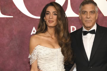 Wer bei den Clooneys zu Besuch ist, muss sein Handy abgeben: Das ist der Grund