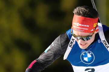 "Zu viel Risiko": Sturz-Drama stoppt deutschen Biathlon-Star nach Podest-Überraschung