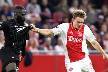 Transfermarkt im Liveticker: Zweitligist bedient sich bei Ajax Amsterdam