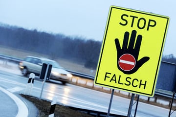 Unfall A3: Falschfahrer auf A3: Mann fährt betrunken und ohne Führerschein