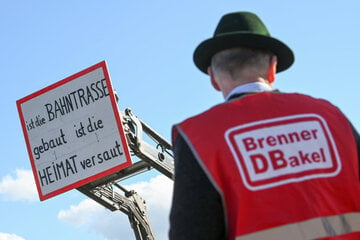 Trotz großem Protest: Bahn will an umstrittener Brenner-Variante festhalten