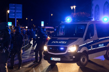 Nach Corona-Demo in Hildburghausen: Gegen fünf Polizisten wird ermittelt!