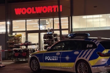 Messer-Räuber flüchtet zu nach Überfall: Großfahndung in Unterfranken