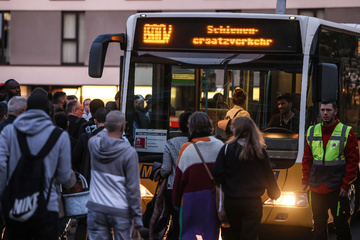 Verkehrschaos in NRW durch Bahn-Sperrung im Pott? So ist die Lage am Brückentag!