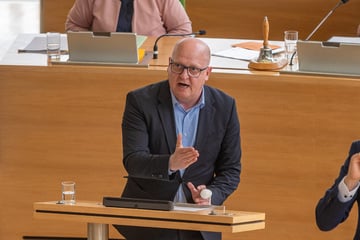 SPD-Chef fordert Verfassungstreue auch schon für OB-Kandidaten