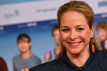 Jasmin Schwiers überrascht mit Geständnis: "Ich habe auch einen Ratsch am Kappes"