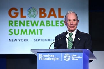 Billionaire Michael Bloomberg offers to step in after Trump withdrawal from Paris Climate Agreement