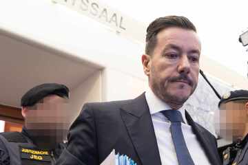 Signa-Gründer René Benko muss hinter Gitter!