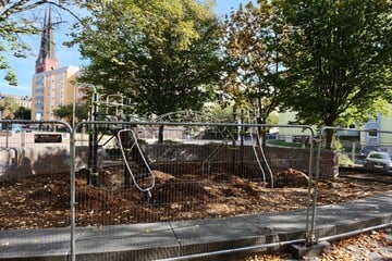 Chemnitz: Ausgerechnet über die Ferien: Chemnitzer Spielplatz wochenlang gesperrt