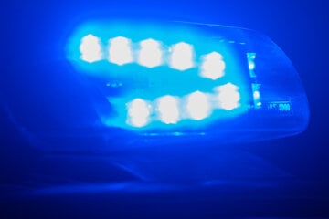 Dresden: "Polizeiliche Maßnahme": Bahnstrecke in Dresden voll gesperrt - massive Zugausfälle