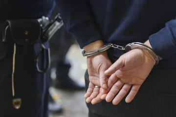 Chemnitz: Streit in Chemnitz eskaliert: Mann mit Schnittverletzungen im Krankenhaus, Tatverdächtiger festgenommen