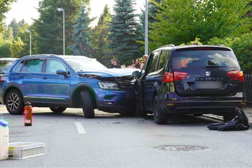 Zwei Verletzte bei Frontalcrash in Sachsen