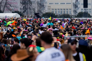 Köln: Umstrittene Planung zum Straßenkarneval: Das gilt am 11.11. erneut!