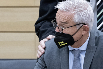 Belästigung bei der Polizei? Strobl lehnt Rücktritt ab, Kretschmann äußert sich