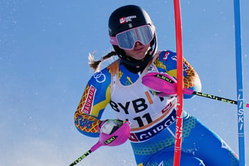 Kurz vor Weltcup-Auftakt: Ski-Youngster legt heftigen Abflug hin