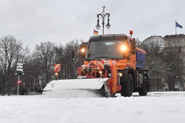 12.000 Kilometer Gehwege räumen? Für die Stadtreinigung viel zu teuer und unrealistisch