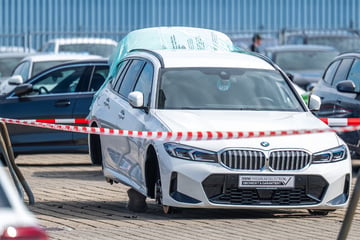 Chemnitz: Dutzende Kompletträder und Audi-Teile in Chemnitz geklaut: Mehr als 150.000 Euro Schaden