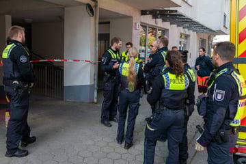 Frau wird in Tiefgarage eingequetscht und stirbt