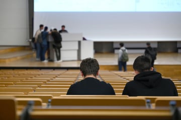 Berlin: Alles Muttersöhnchen? Jeder vierte Student in Berlin wohnt noch bei den Eltern