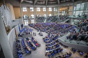 Umstrittene Wahlrechtsreform beschlossen: Bundestag schrumpft auf 630 Abgeordnete!