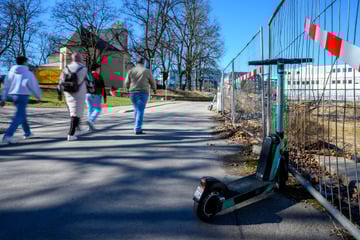 Chemnitz will Geld von E-Scooter-Verleihern