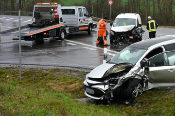 Schwerer Unfall in Mittelsachsen: Zwei Personen verletzt