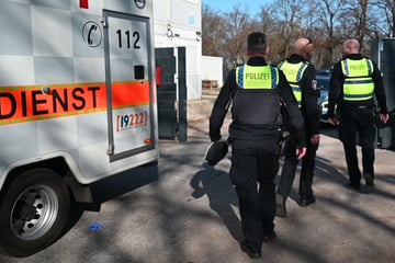 Messerattacke: Messerattacke in Flüchtlingsunterkunft! Mann lebensgefährlich verletzt