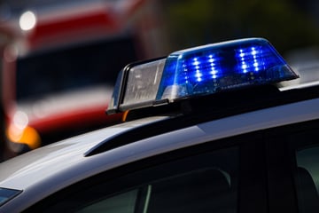 Dresden: Fahrerflucht in Dresden-Seevorstadt: Polizei sucht Zeugen